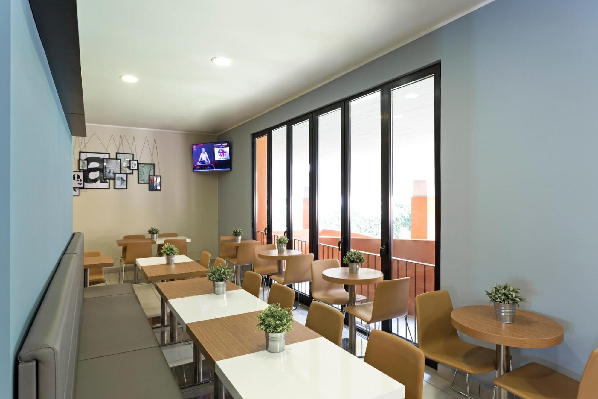 B&B Hotel Bergamo Esterno foto