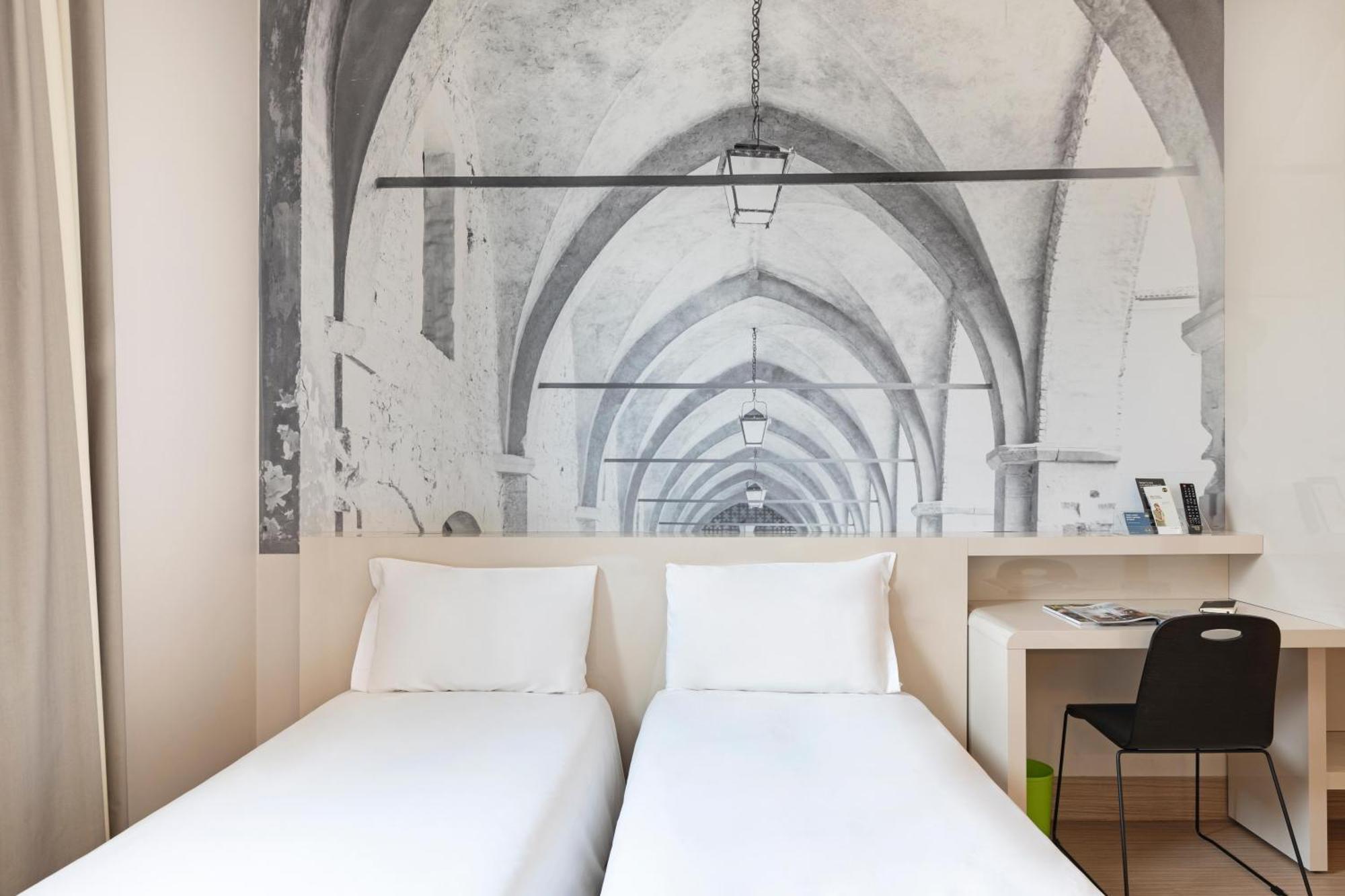 B&B Hotel Bergamo Esterno foto