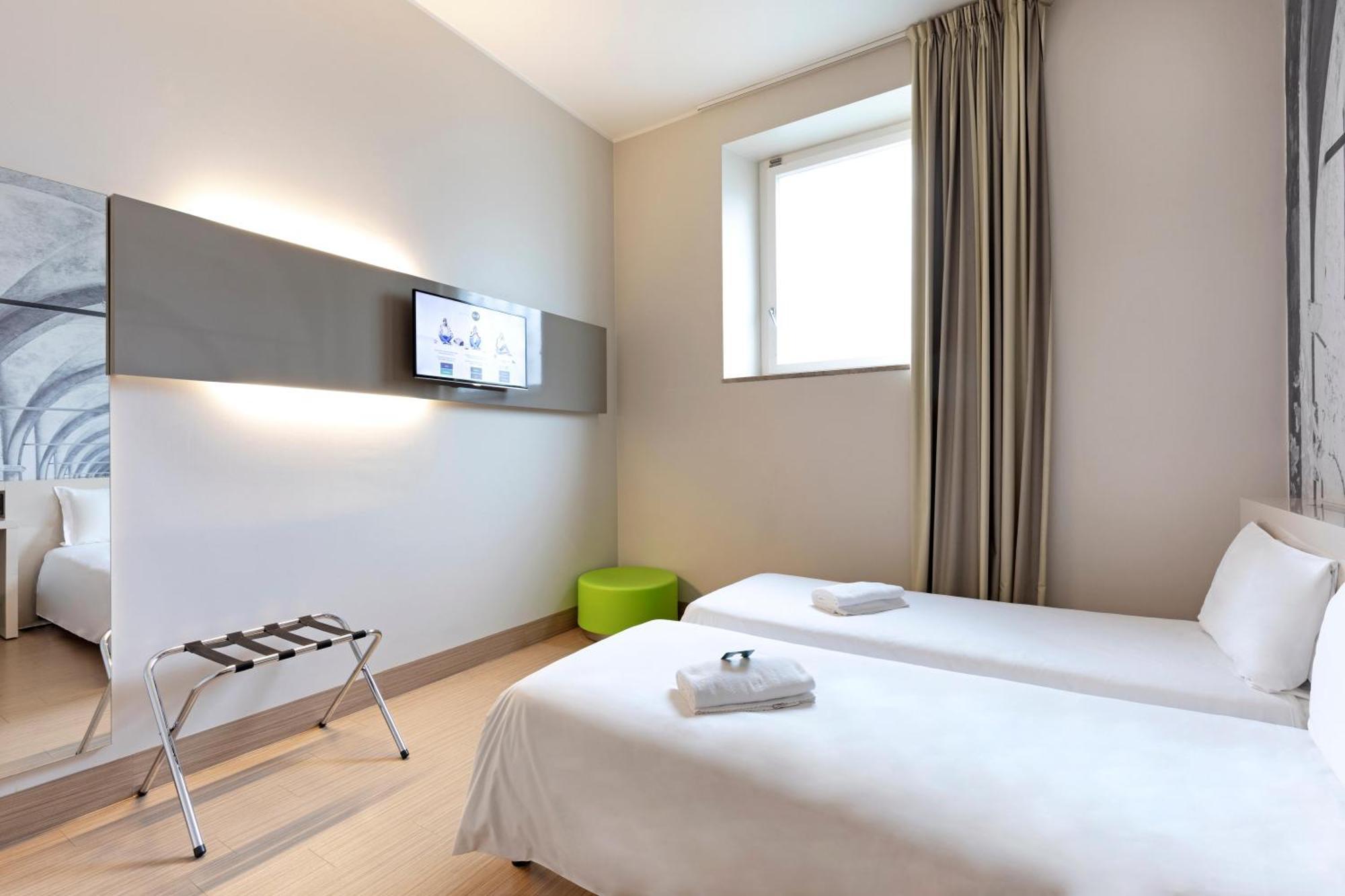 B&B Hotel Bergamo Esterno foto