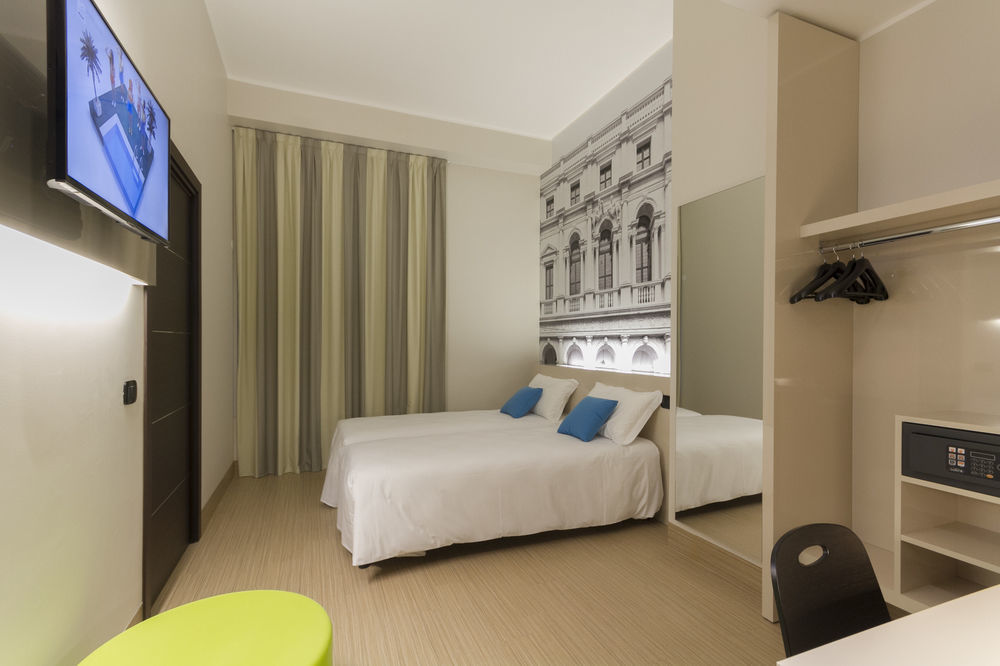 B&B Hotel Bergamo Esterno foto