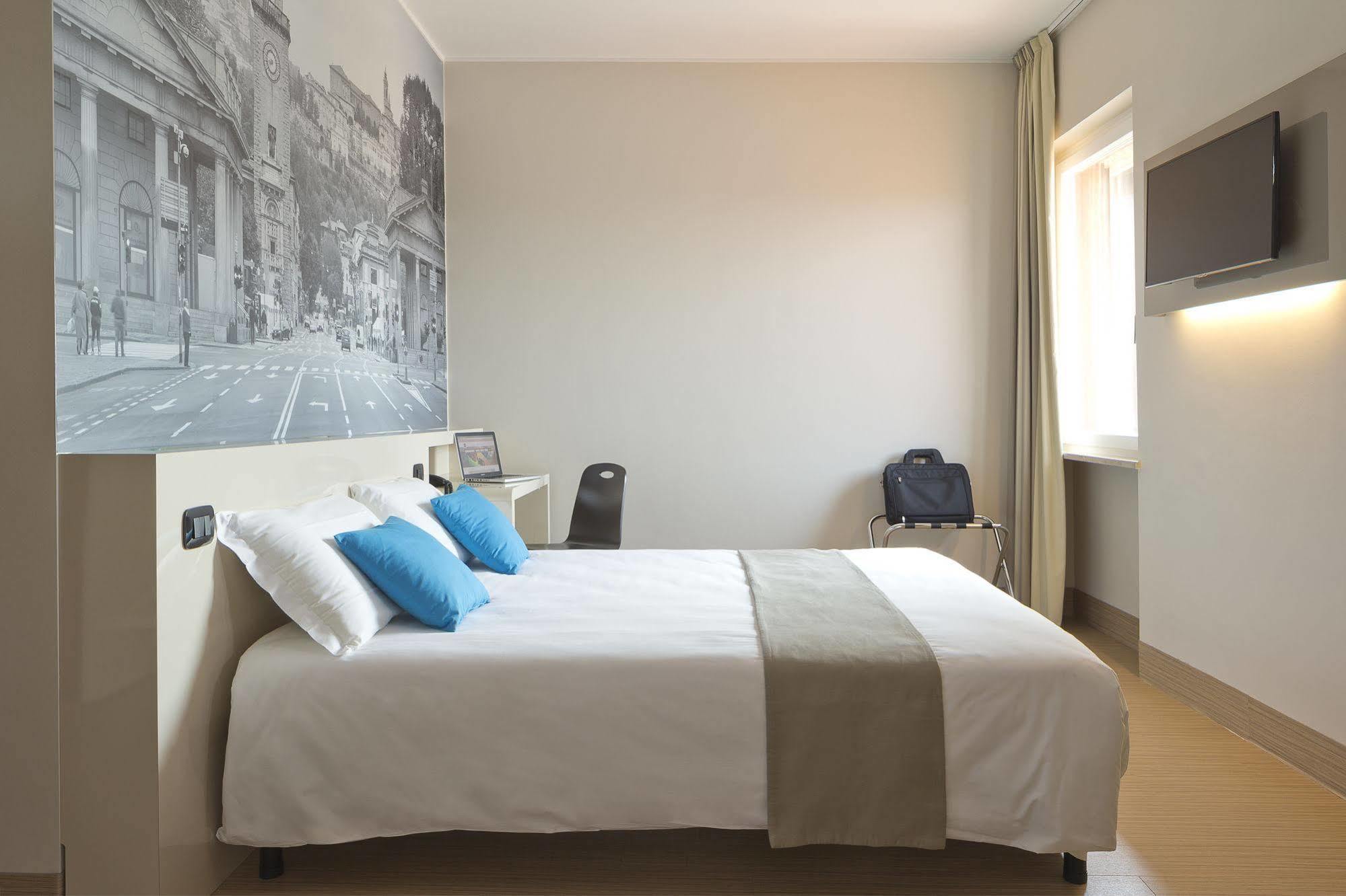 B&B Hotel Bergamo Esterno foto
