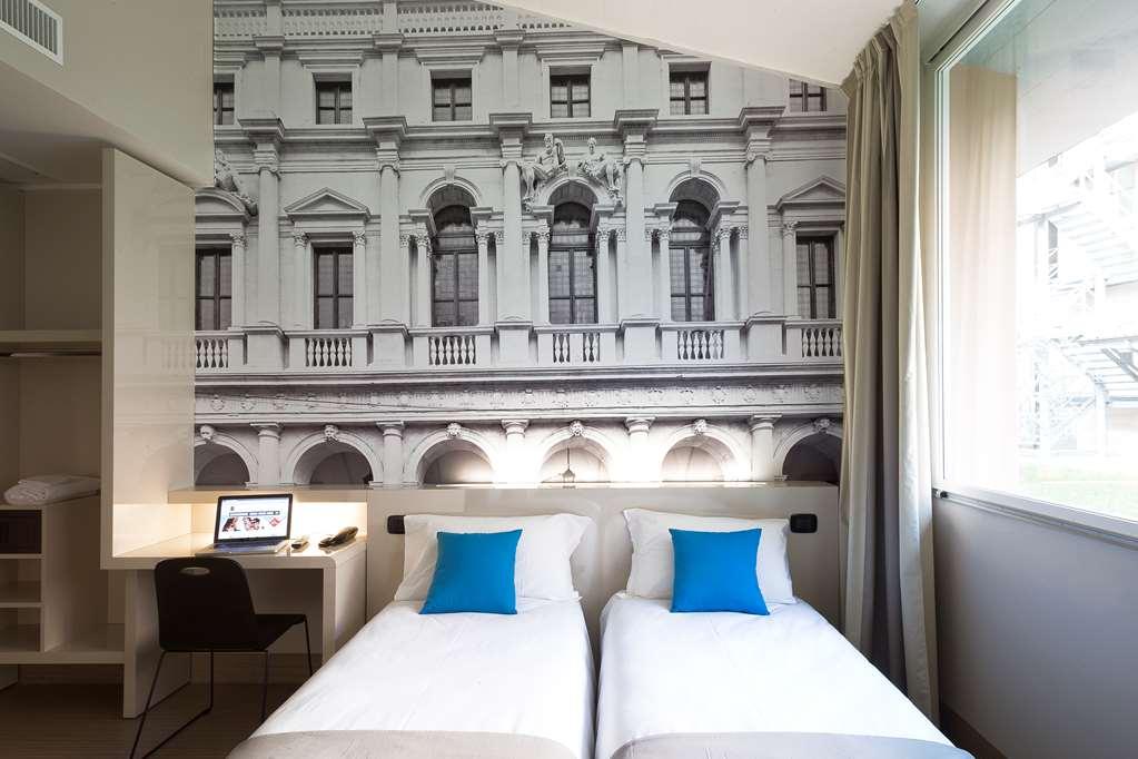 B&B Hotel Bergamo Camera foto